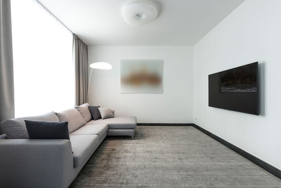 Clean and vibrant living room after carpet cleaning